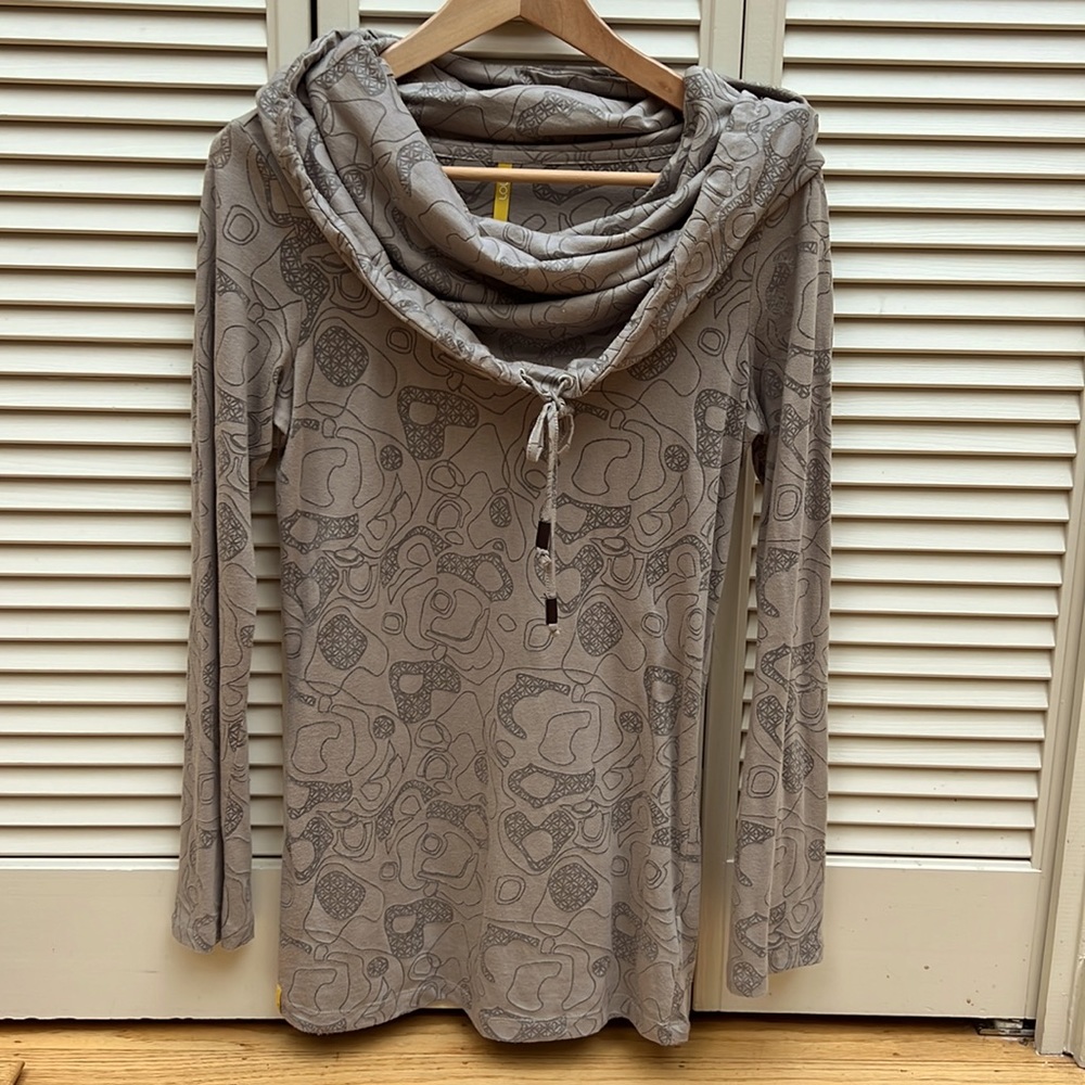 Lolé cowl neck top long sleeve top